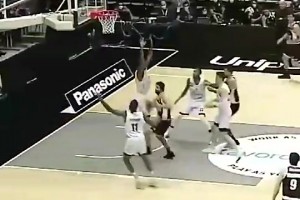 論傳球騷氣，特奧多西奇應(yīng)該不輸東契奇吧！??